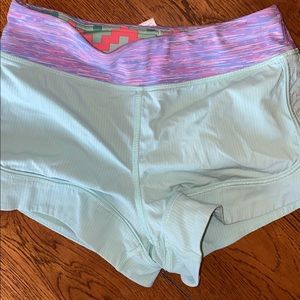 Ivivva shorts